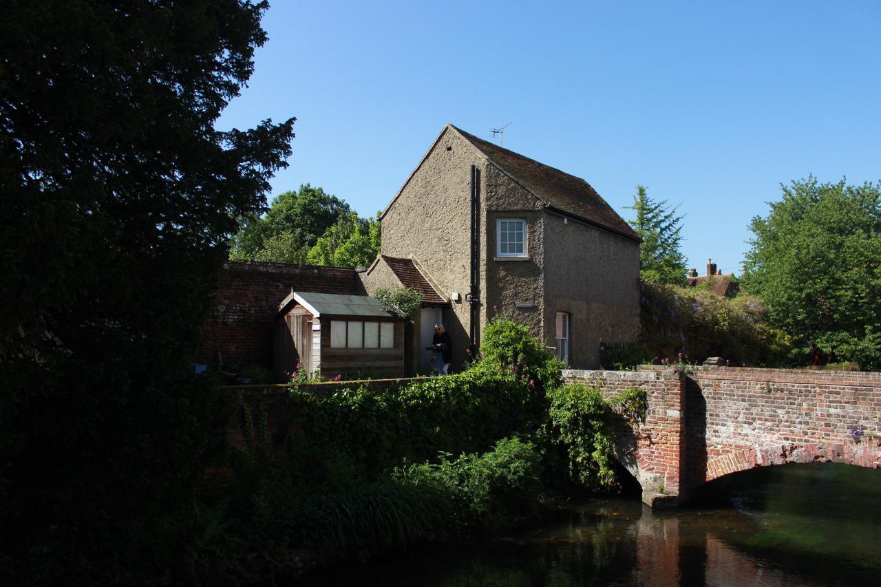 Greyfriars Lodge Canterbury Exterior photo
